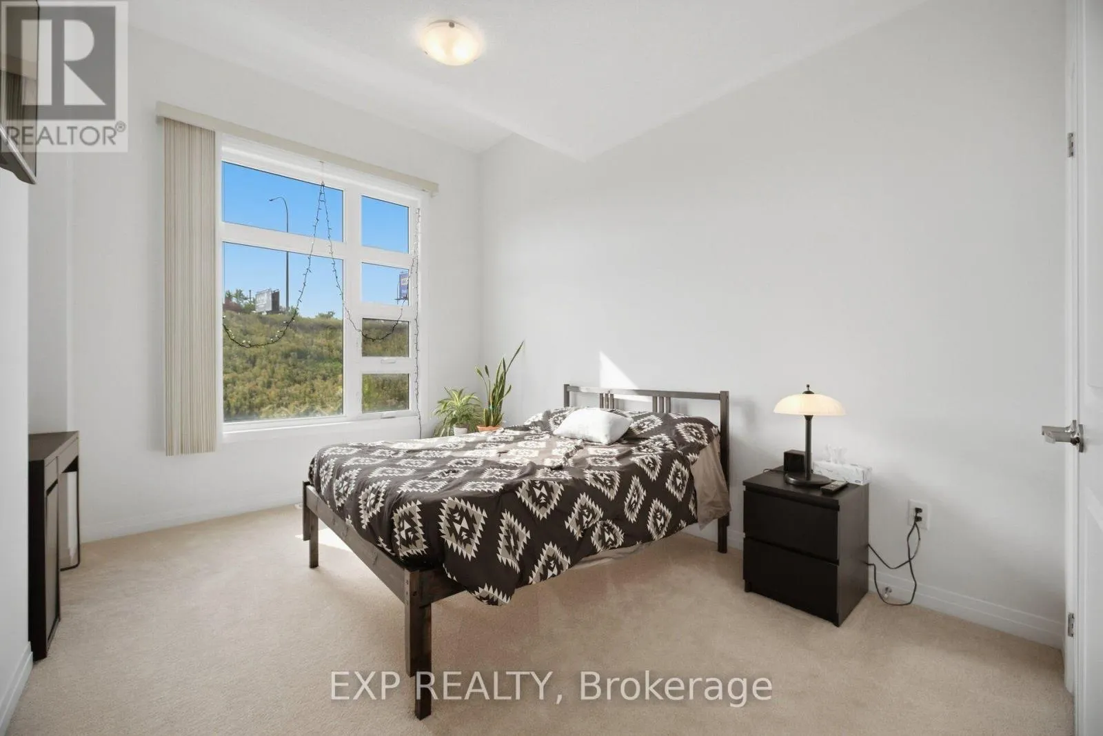 130 OGSTON CRESCENT