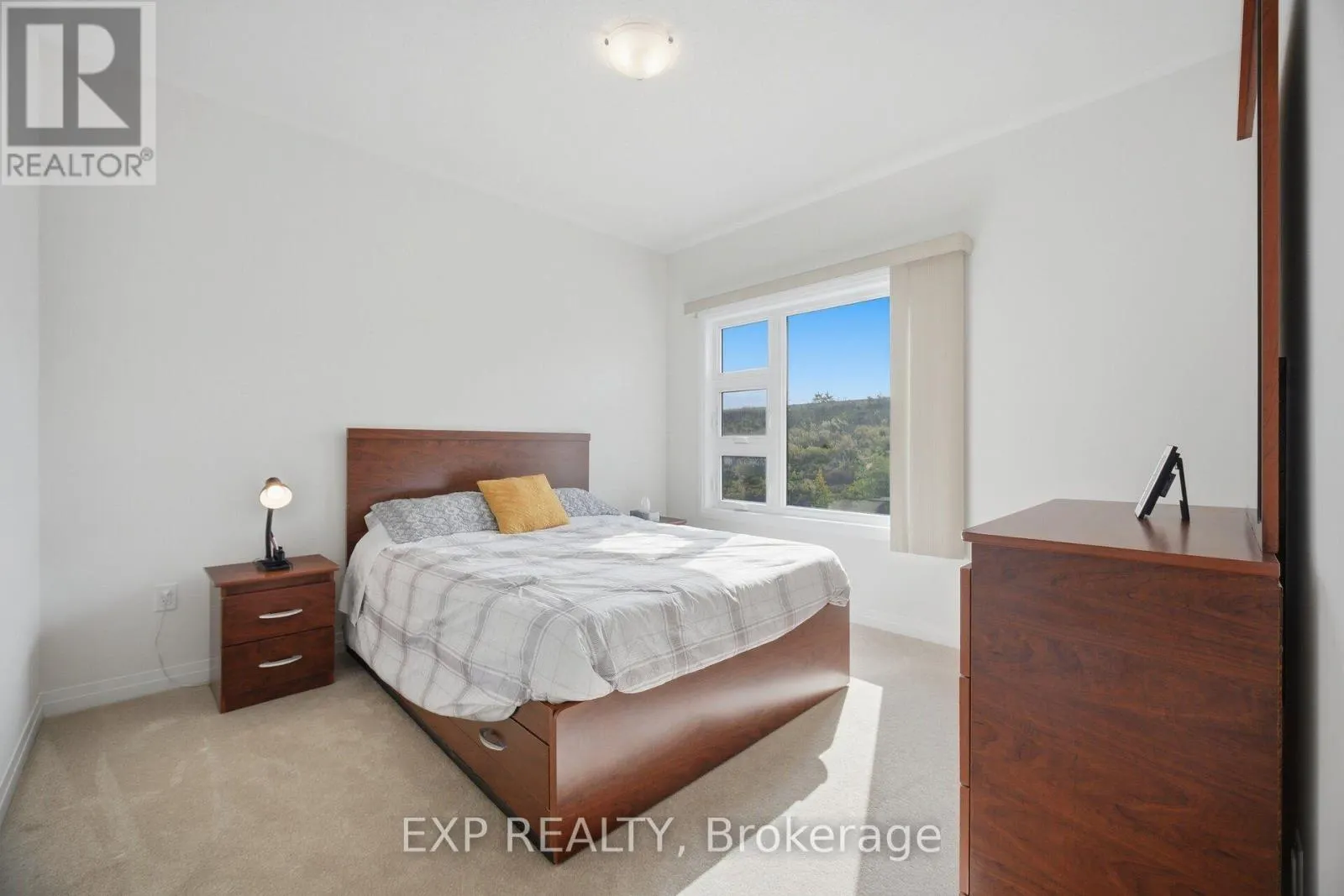 130 OGSTON CRESCENT