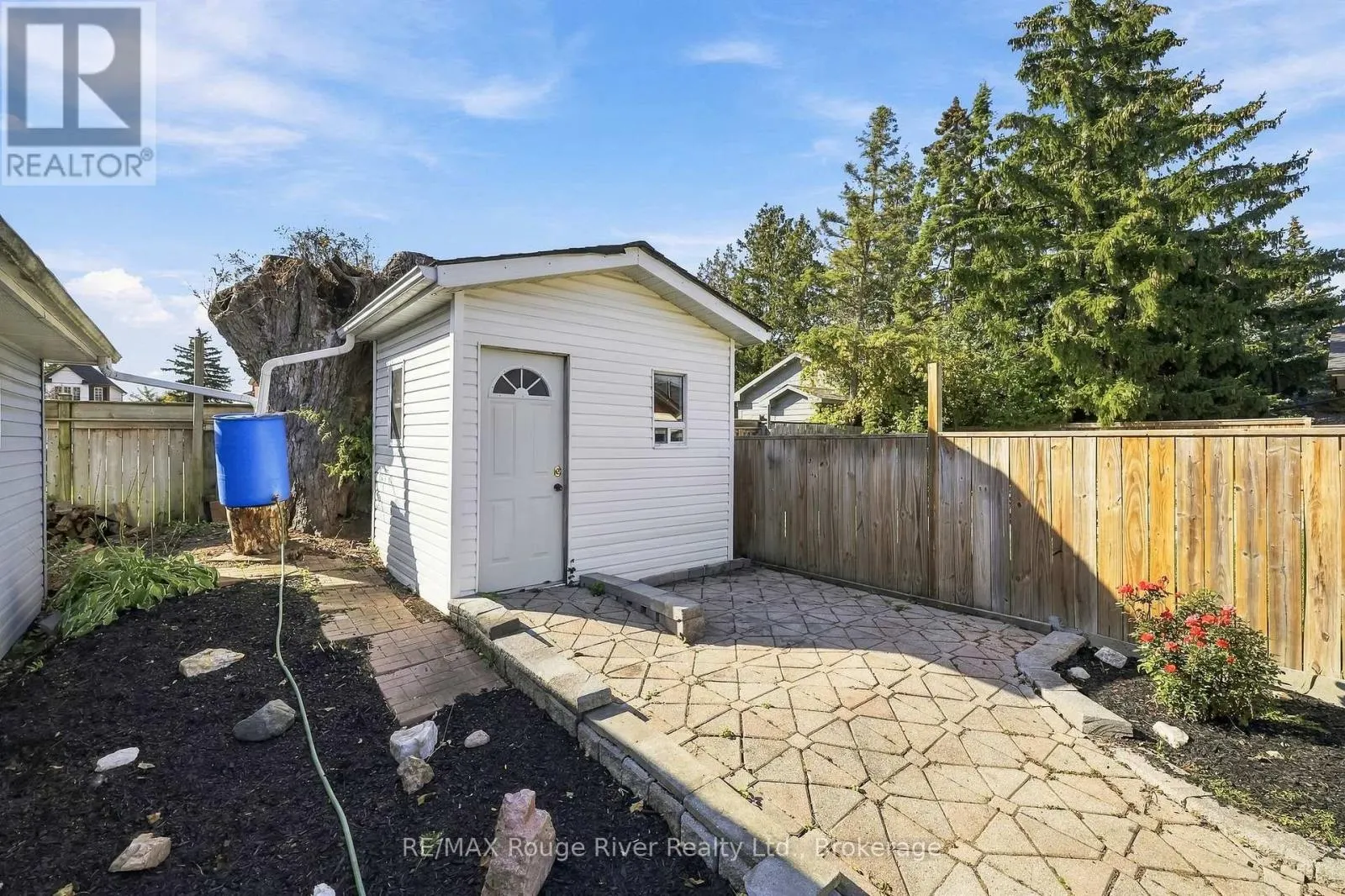 1116 GREEN STREET