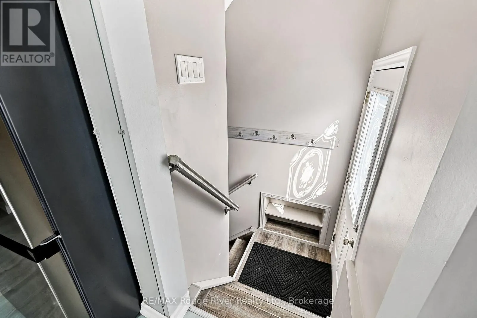 1116 GREEN STREET