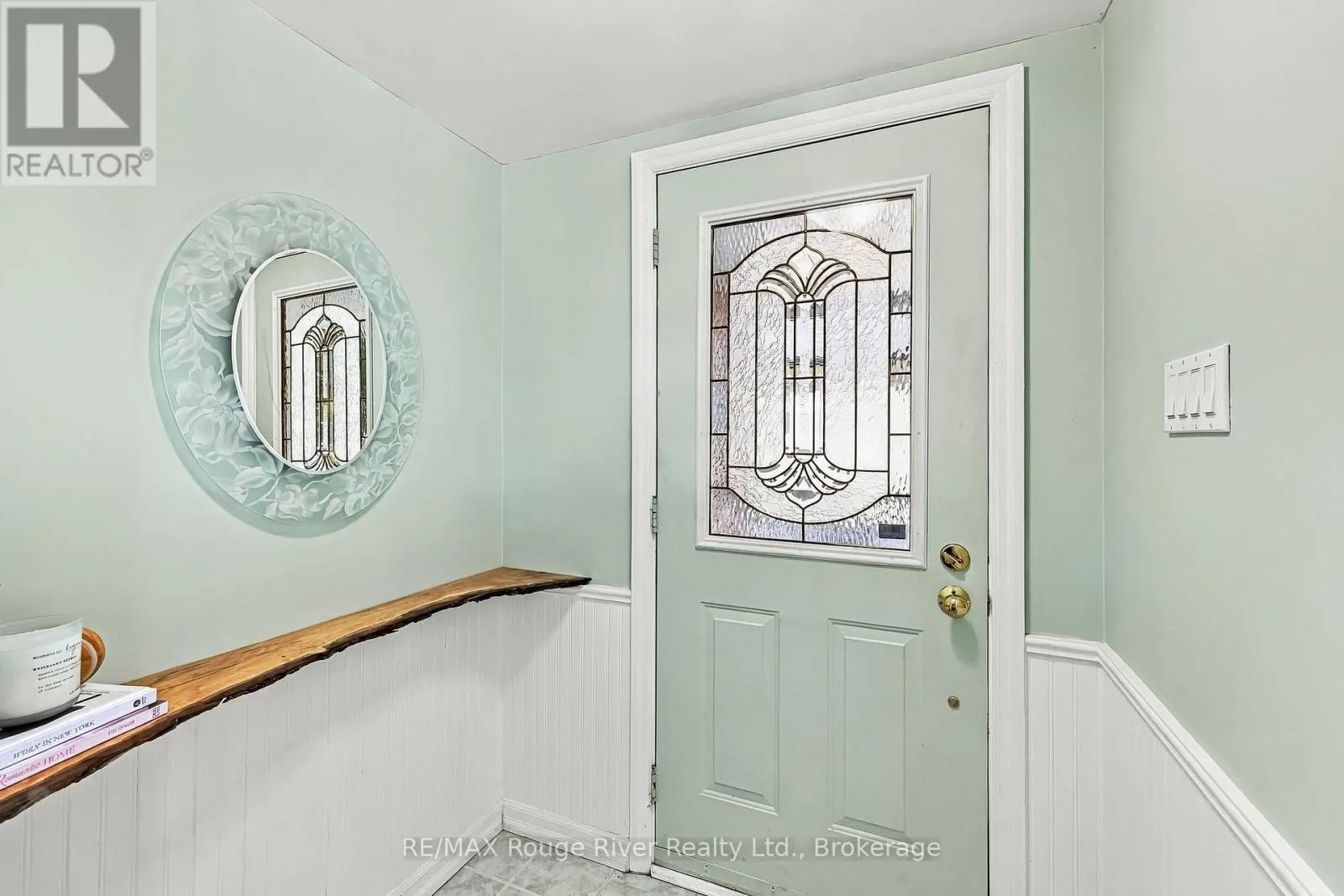 1116 GREEN STREET