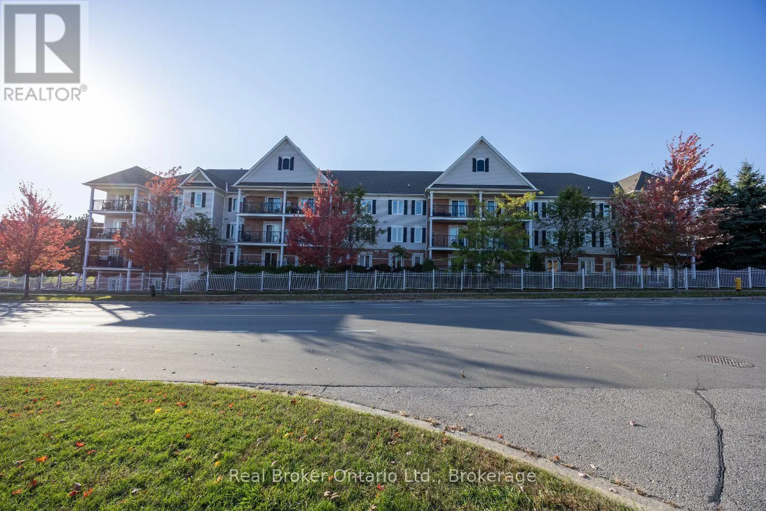 108 - 106 ASPEN SPRINGS DRIVE #108