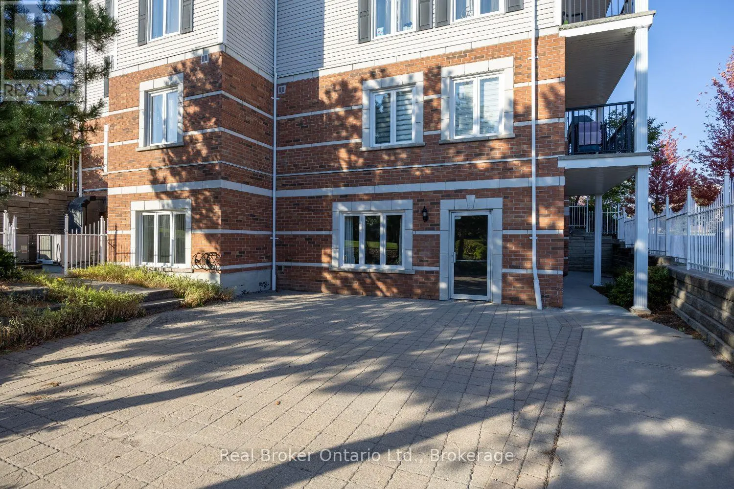 108 - 106 ASPEN SPRINGS DRIVE #108