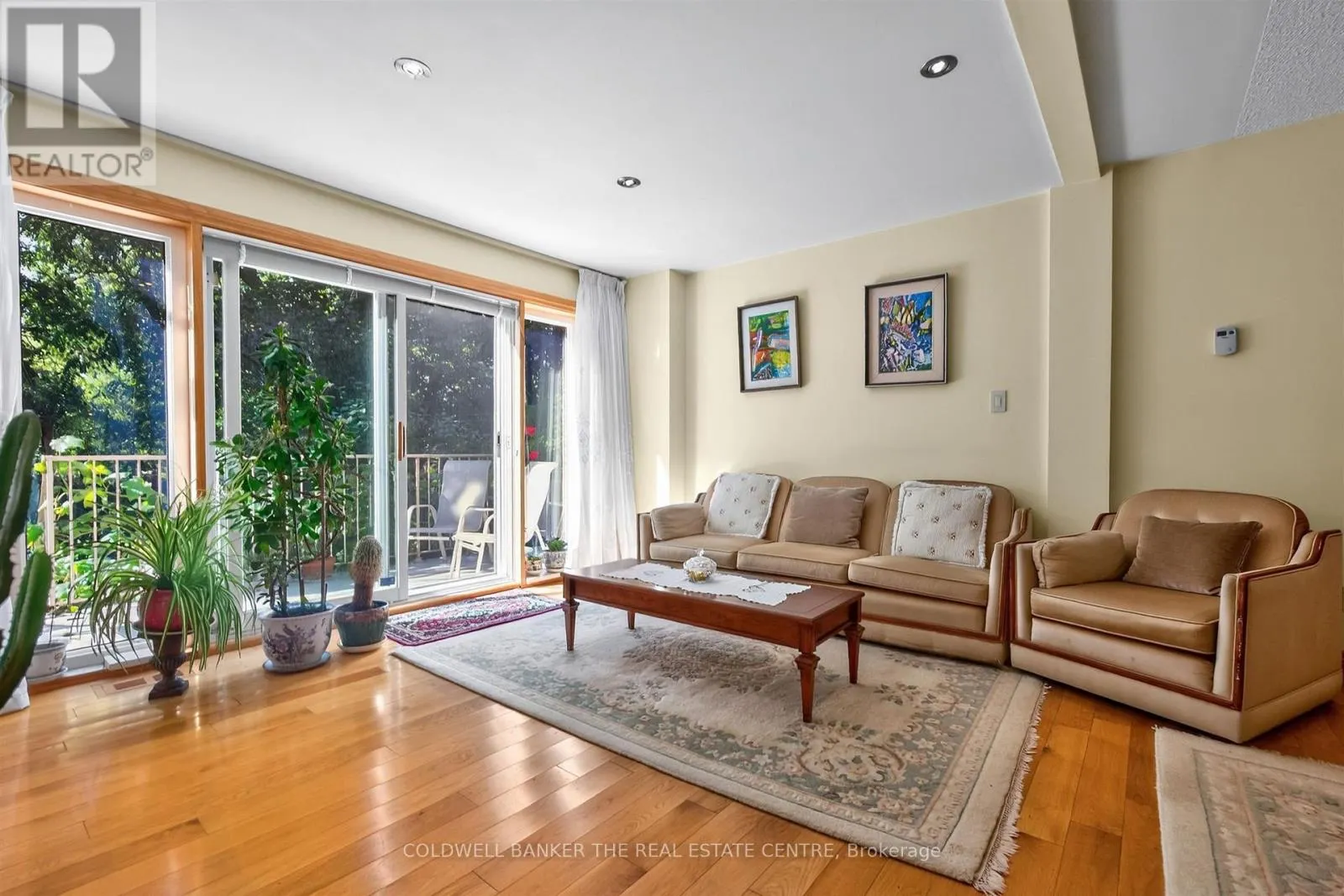 15 CRAIGLEE DRIVE