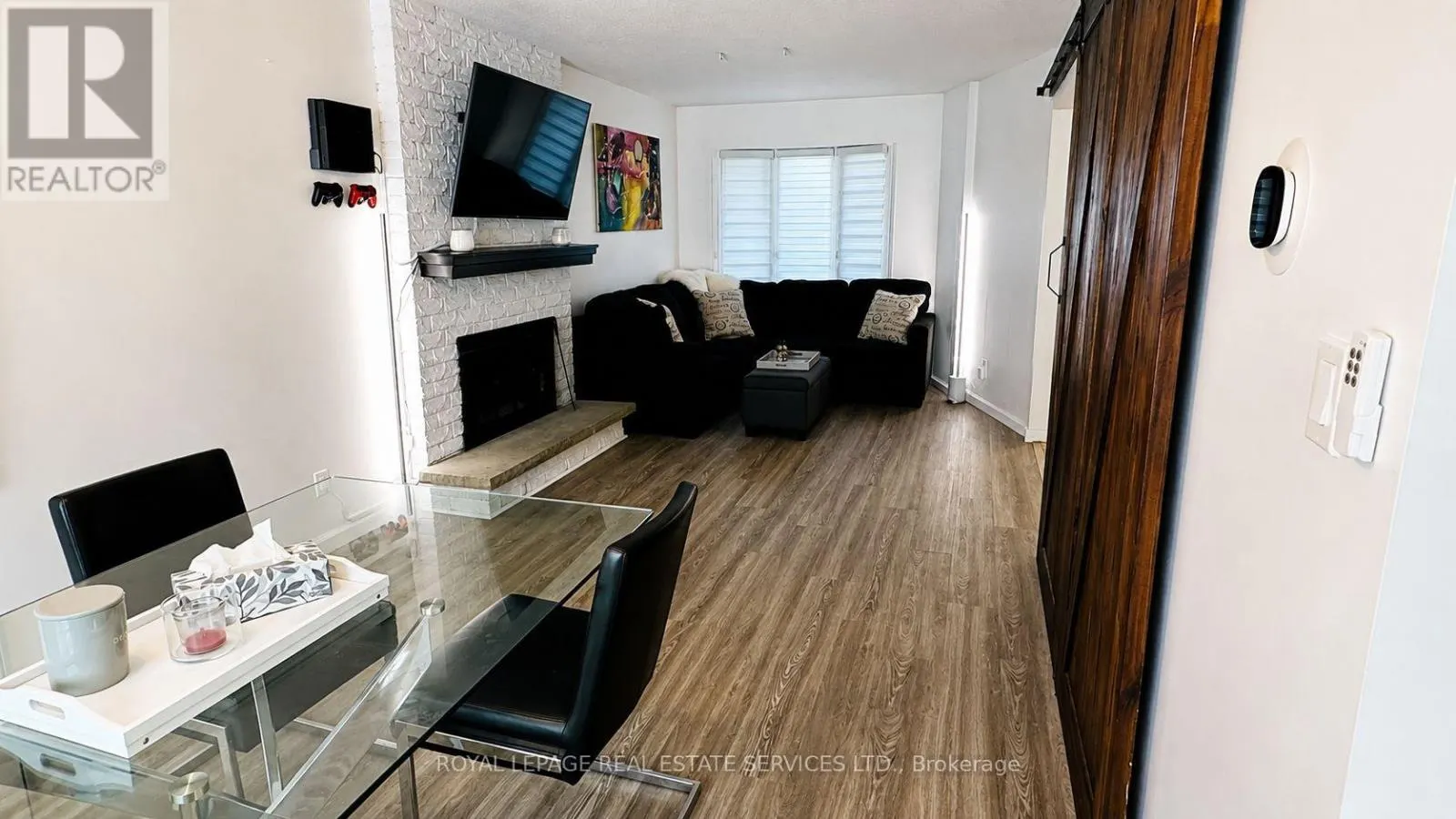 49 LOWDER PLACE
