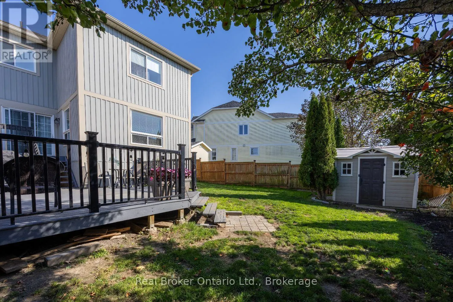 119 ALLWORTH CRESCENT