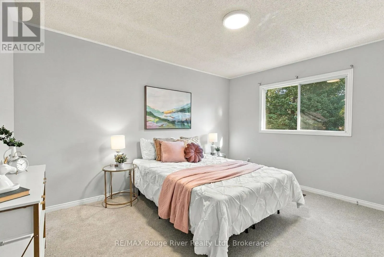51 LOFTHOUSE DRIVE