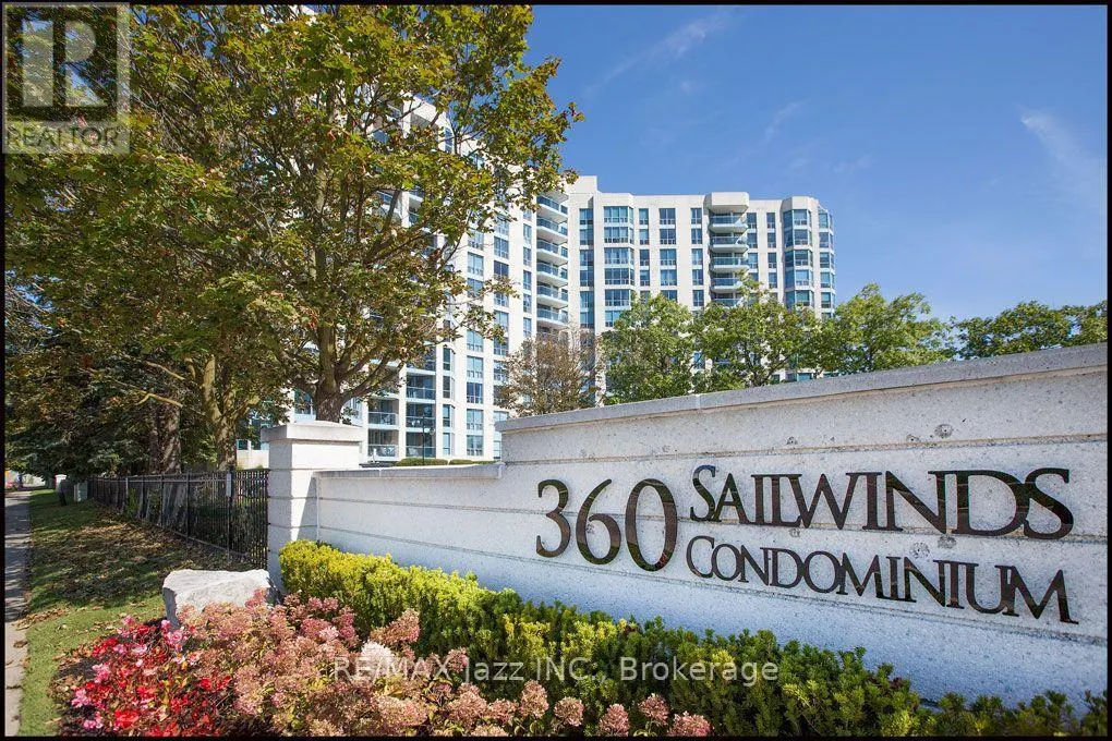 105 - 360 WATSON STREET W #105