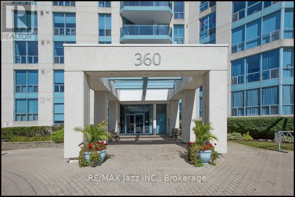 105 - 360 WATSON STREET W #105