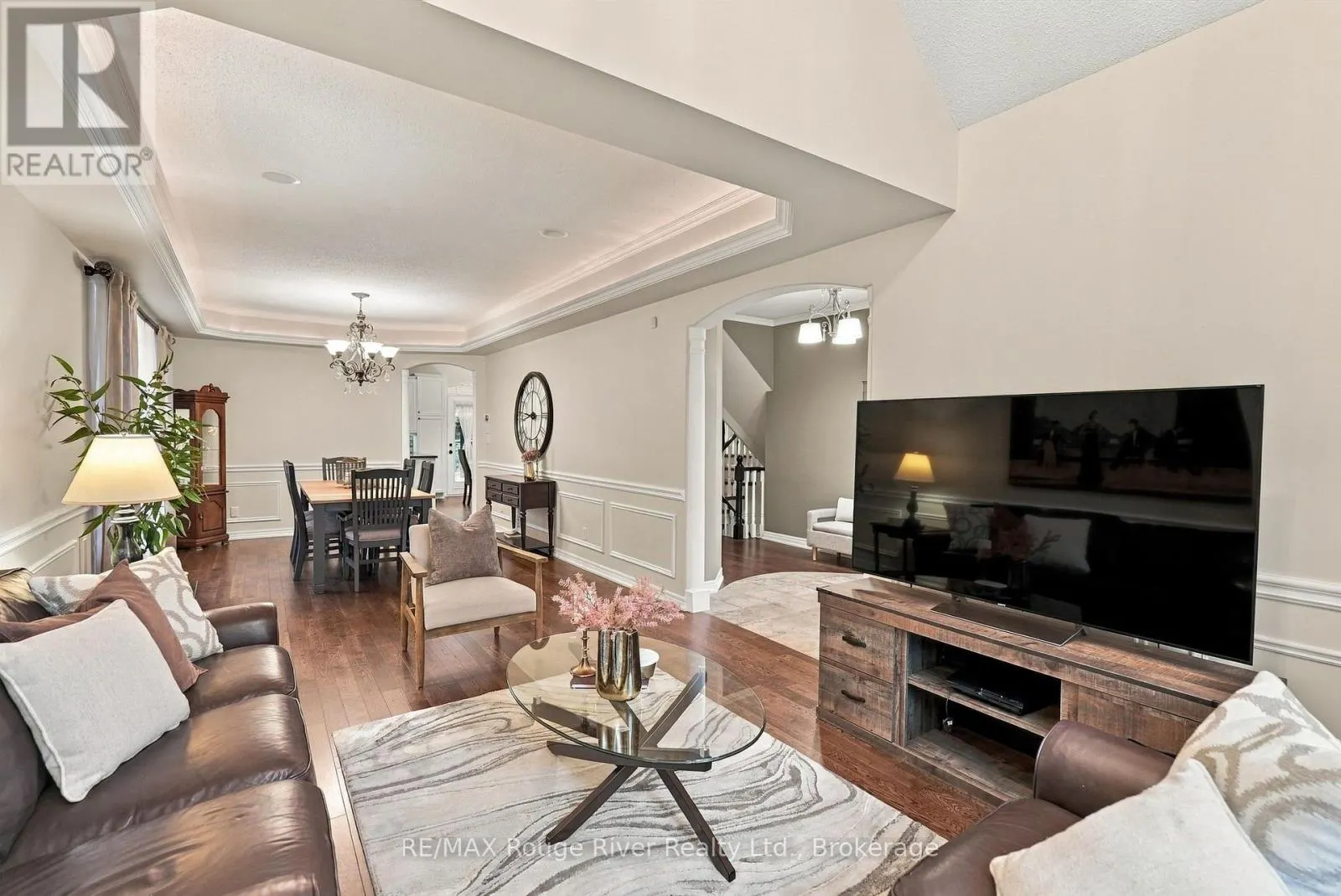 264 RYERSON CRESCENT