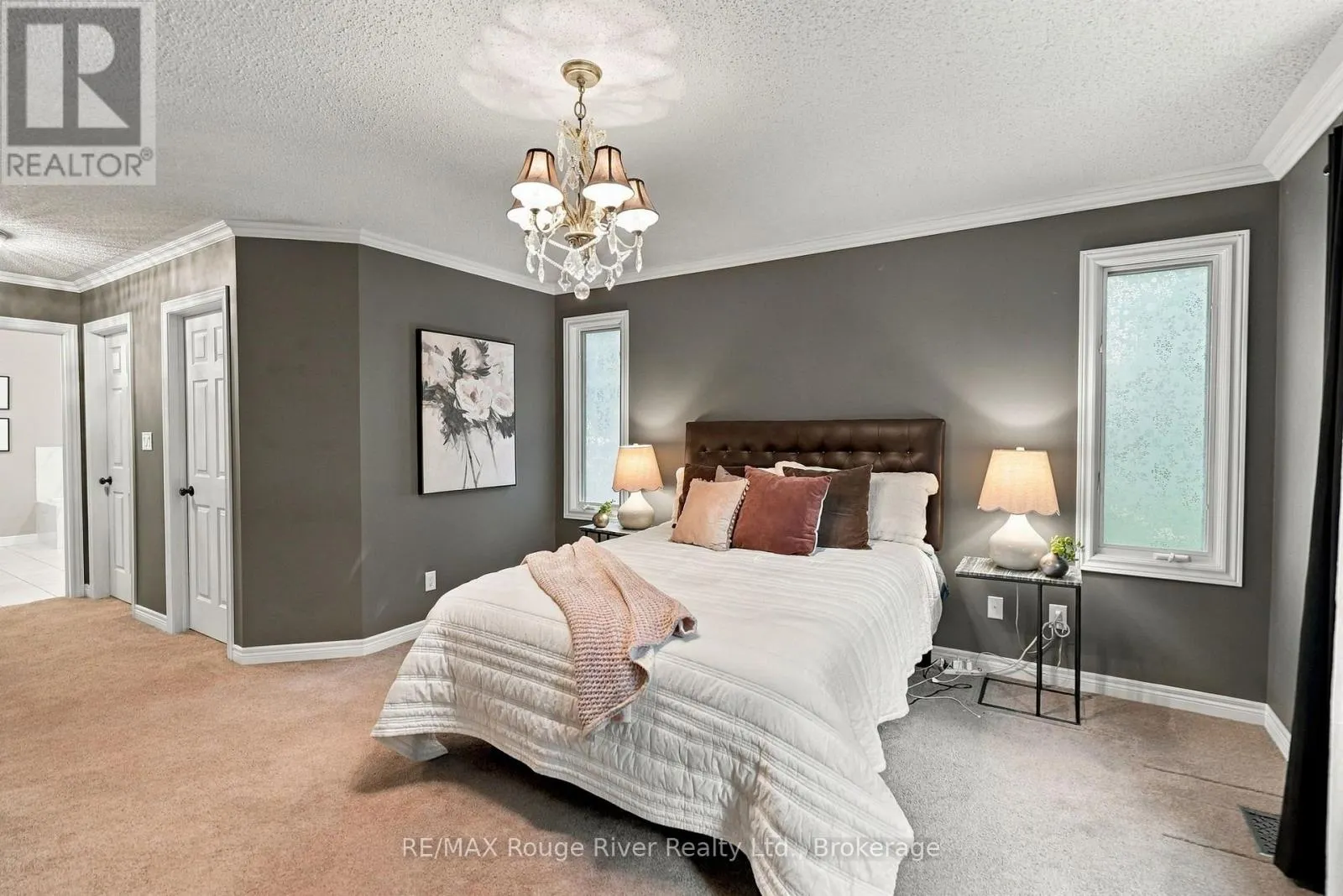 264 RYERSON CRESCENT