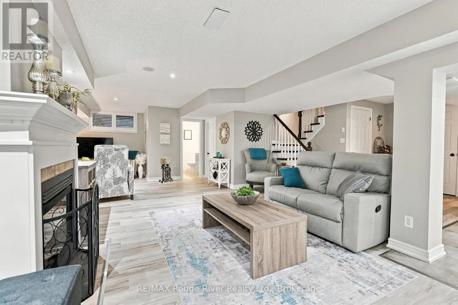 264 RYERSON CRESCENT