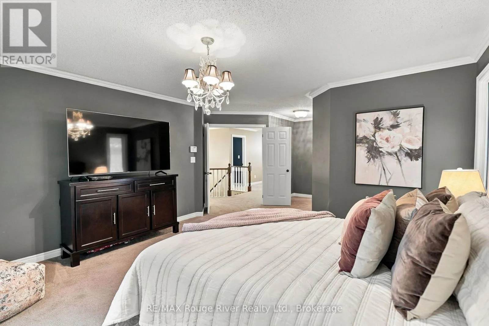 264 RYERSON CRESCENT
