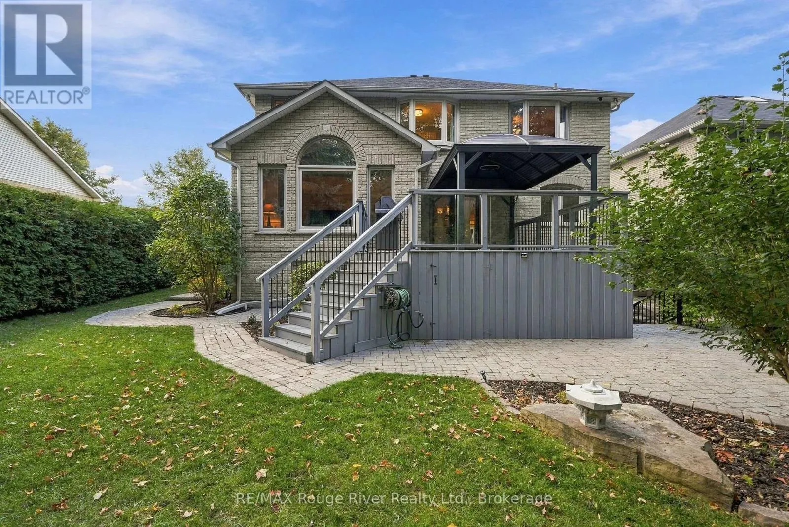 264 RYERSON CRESCENT