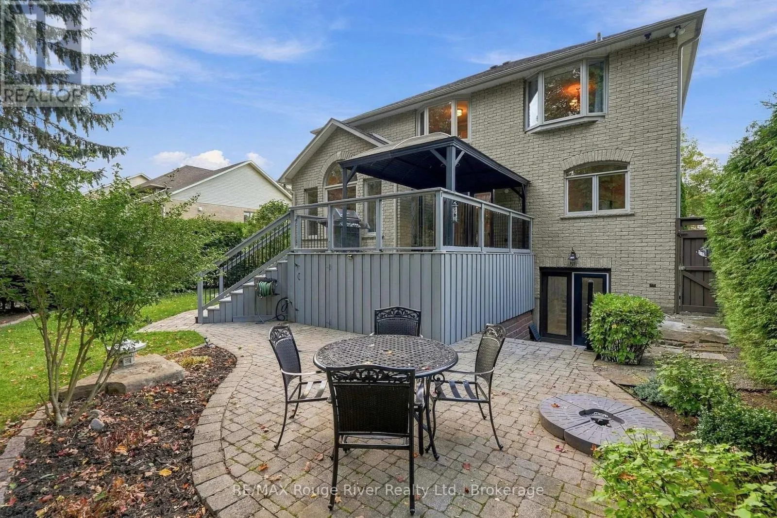 264 RYERSON CRESCENT