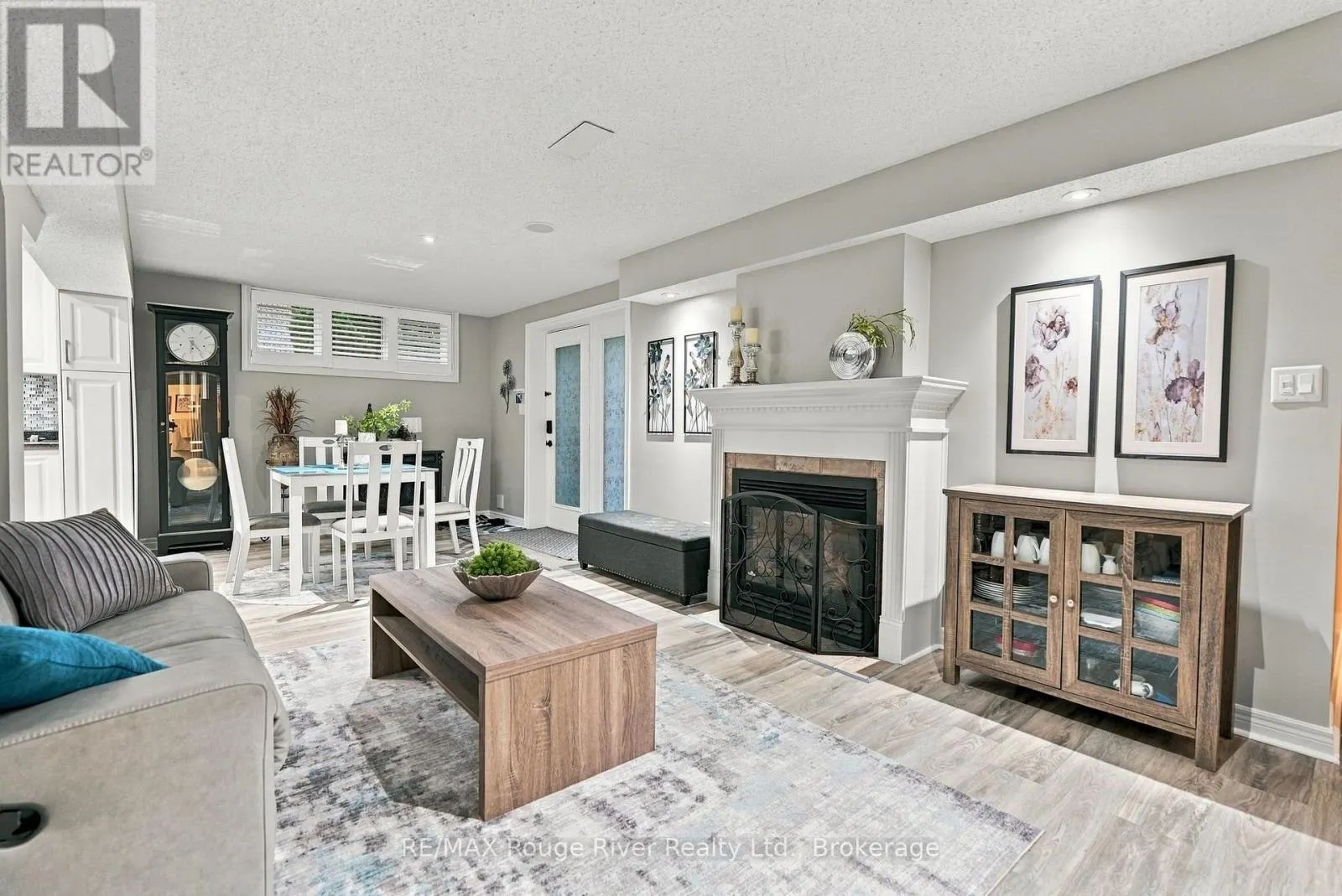 264 RYERSON CRESCENT