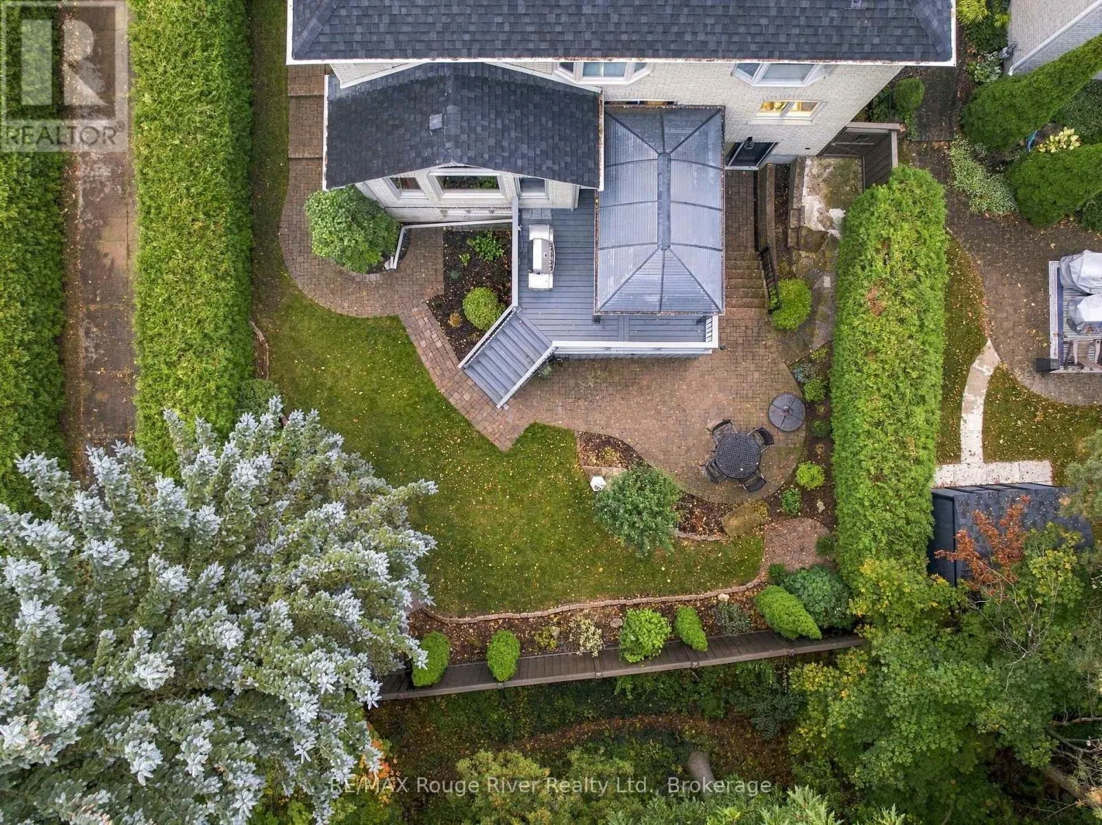 264 RYERSON CRESCENT