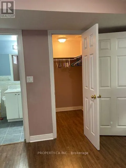 LOWER A - 2194 WILDWOOD CRESCENT E