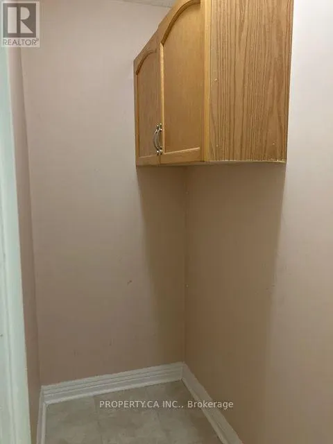 LOWER A - 2194 WILDWOOD CRESCENT E