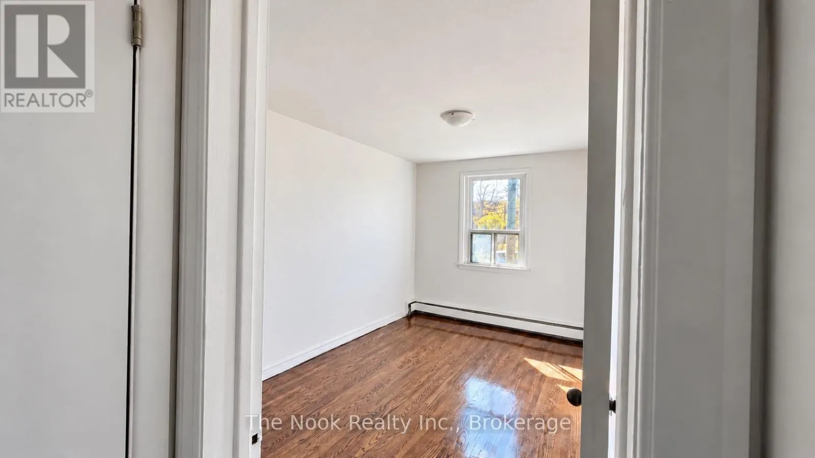 6 - 1201 CEDAR STREET #6