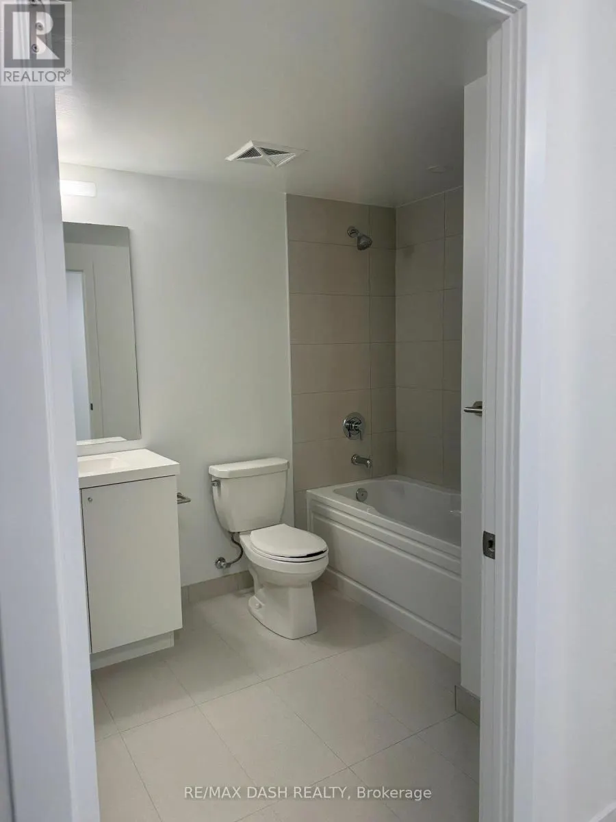 1838 - 2545 SIMCOE STREET N