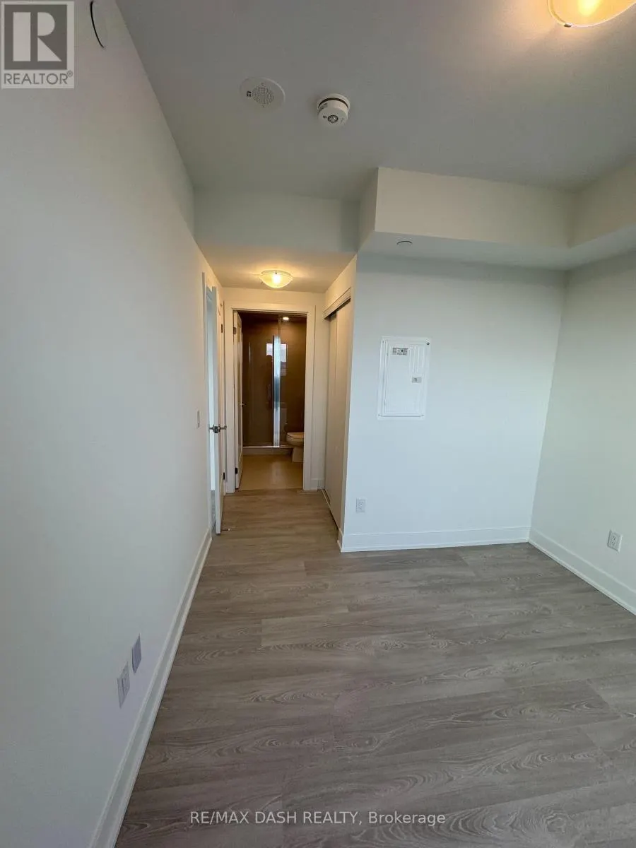 1838 - 2545 SIMCOE STREET N