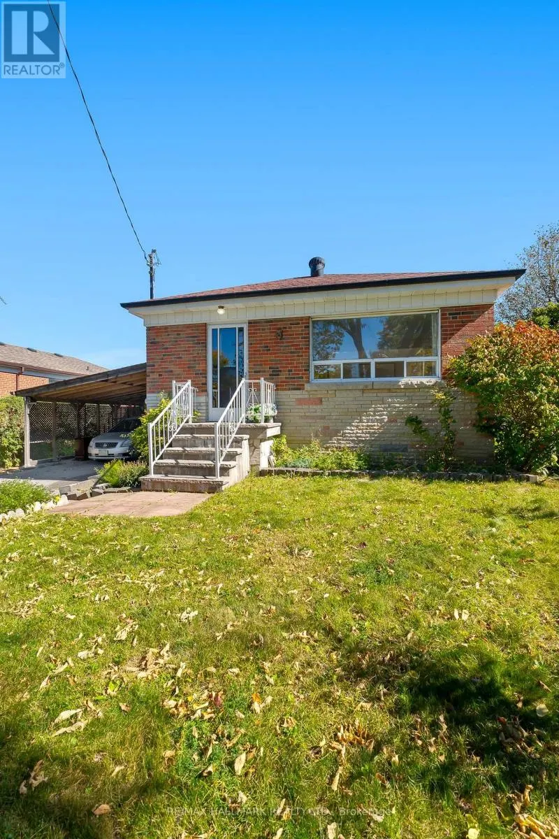 3 ARMADA COURT