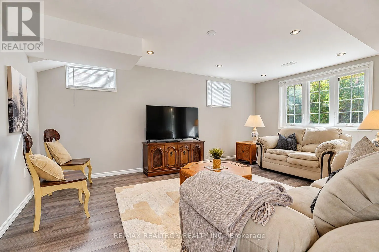 80 MARJORAM DRIVE