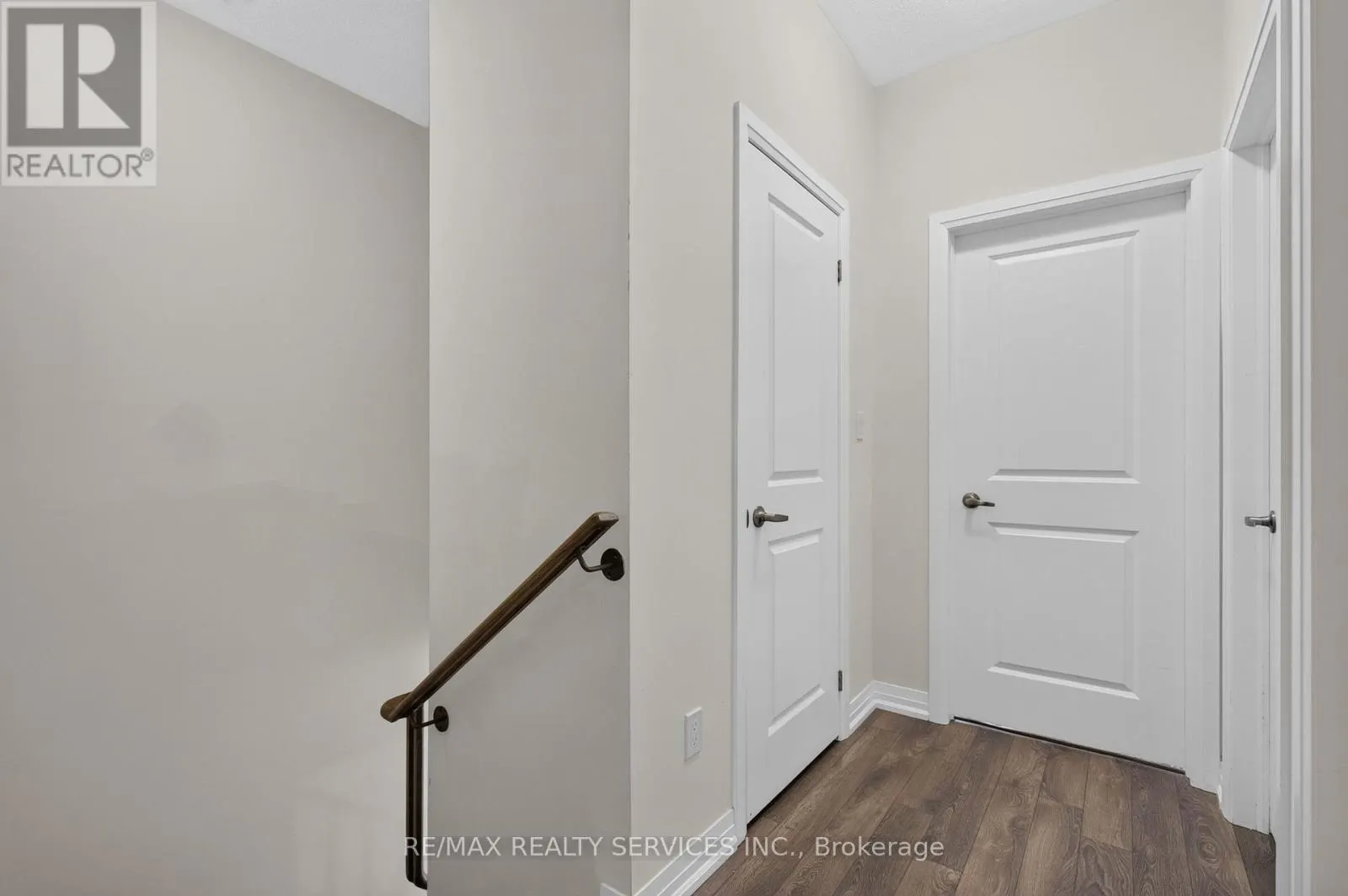 225 CORONATION ROAD