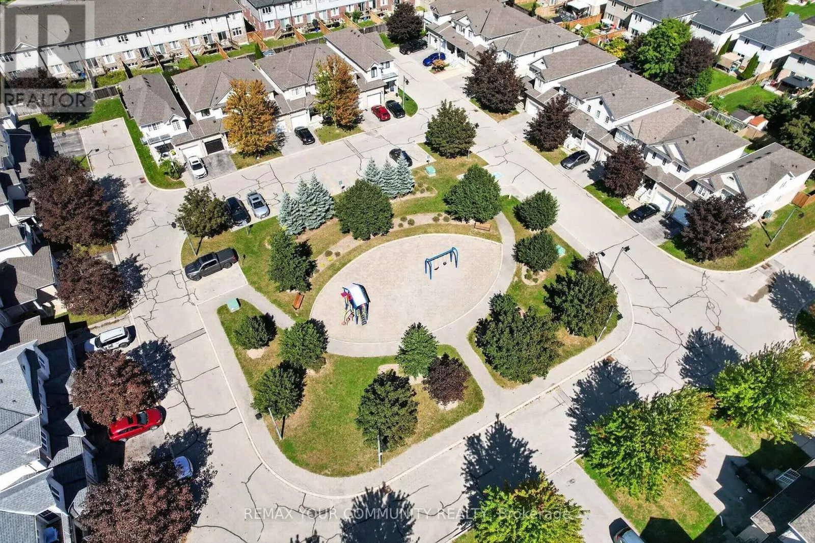 265 SPRUCEWOOD CRESCENT