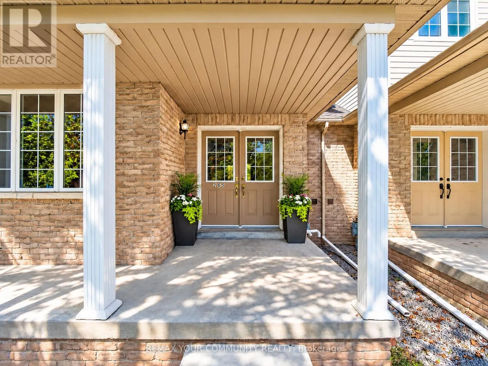 265 SPRUCEWOOD CRESCENT
