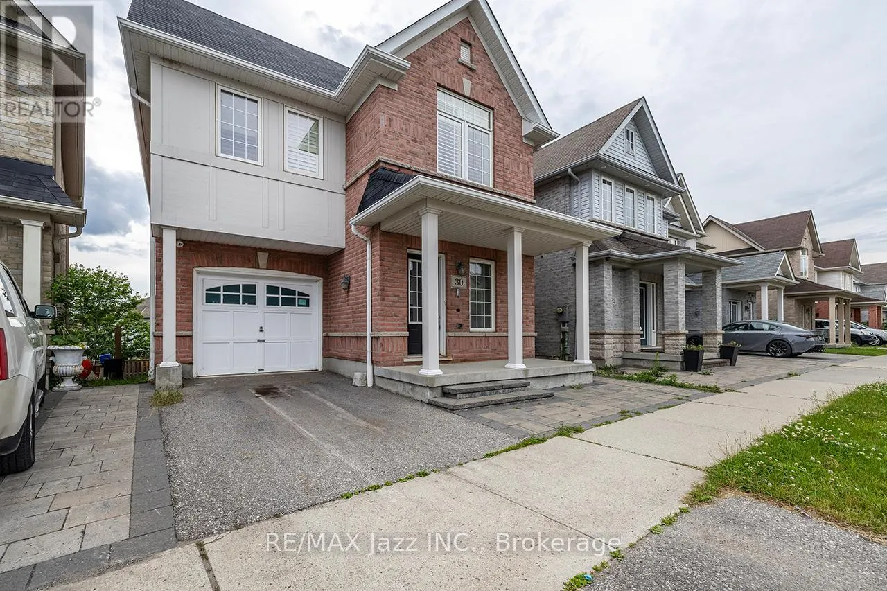 30 LLOYDMINSTER AVENUE