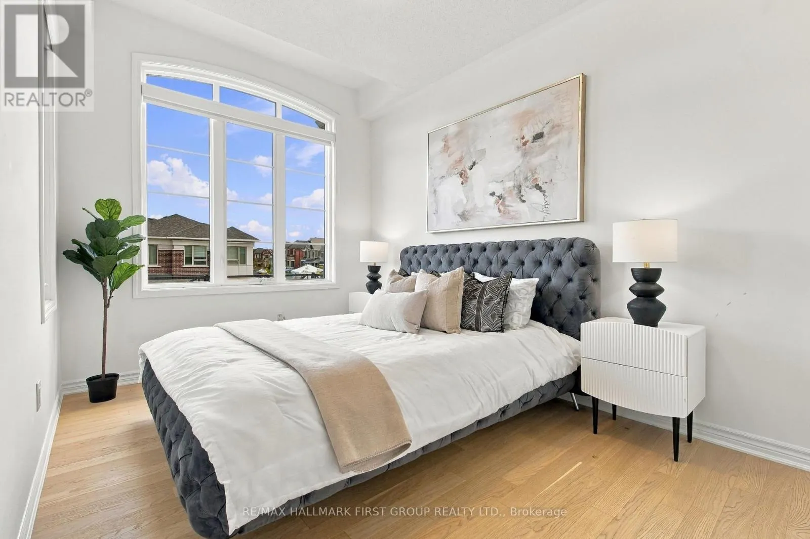 3302 MARCHINGTON SQUARE