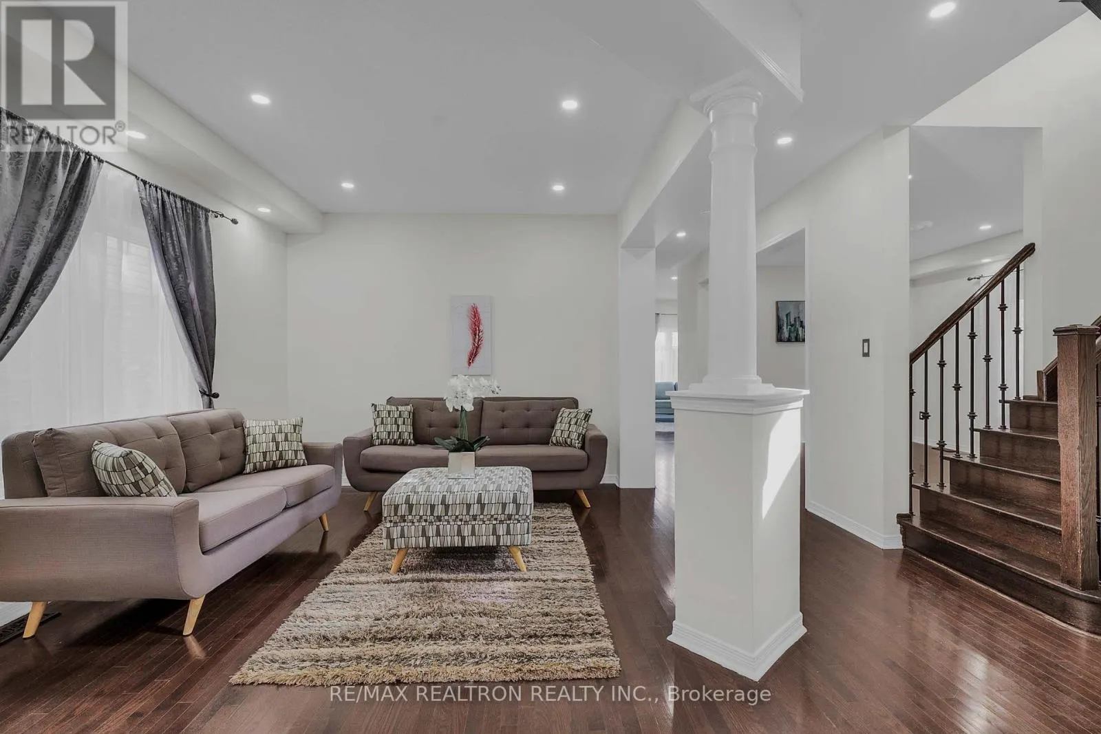 51 SWINDELLS STREET