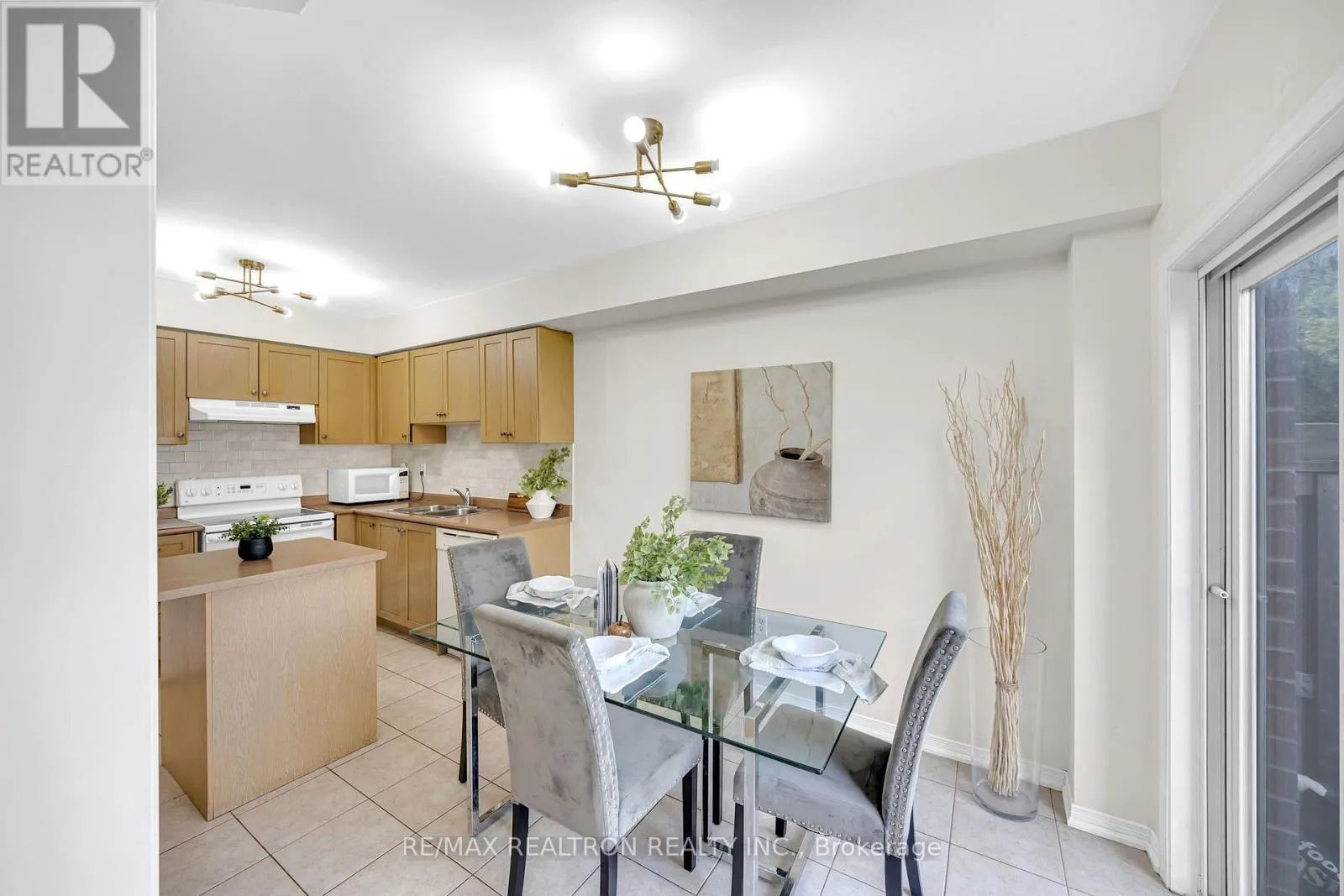 95 BEER CRESCENT