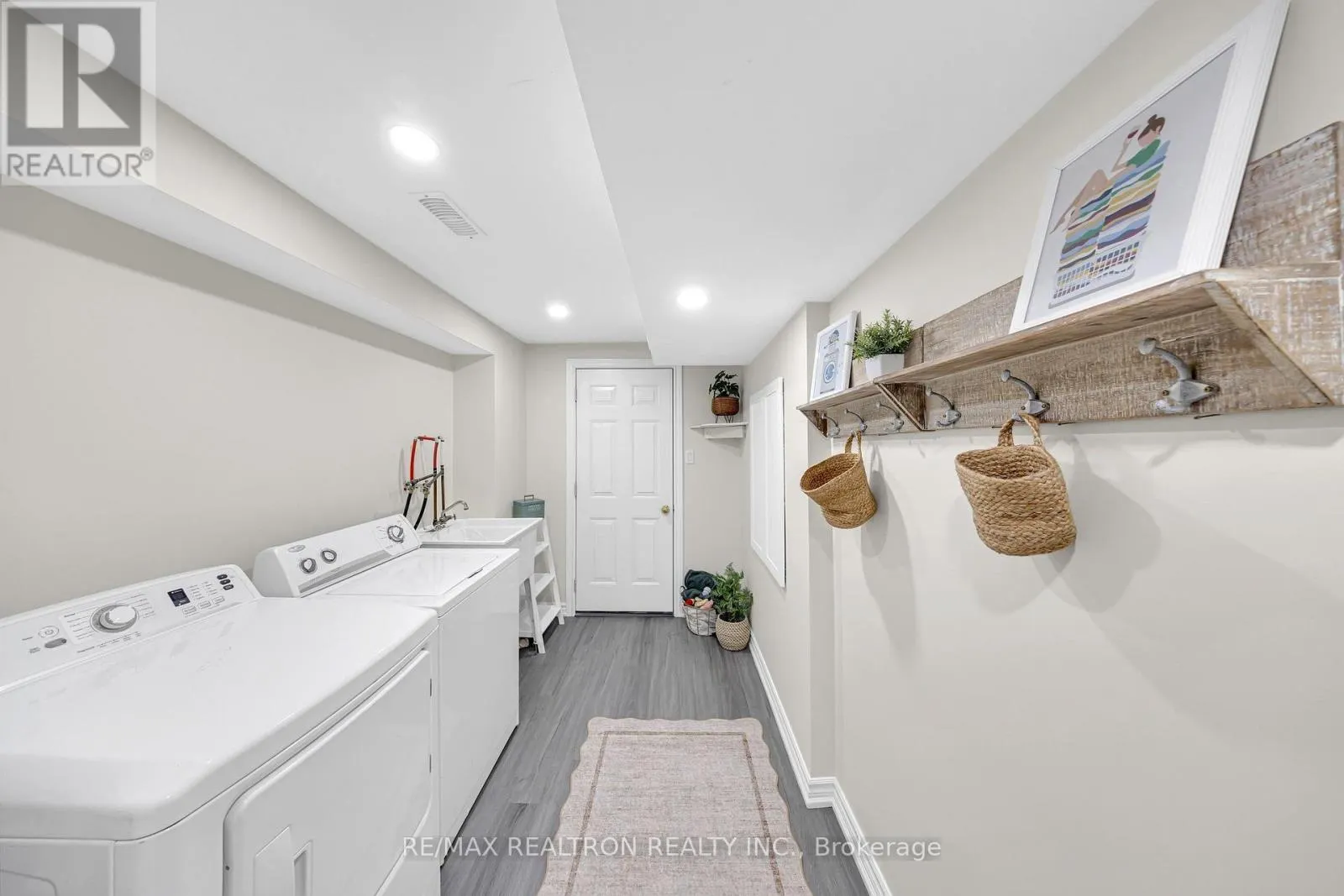 95 BEER CRESCENT