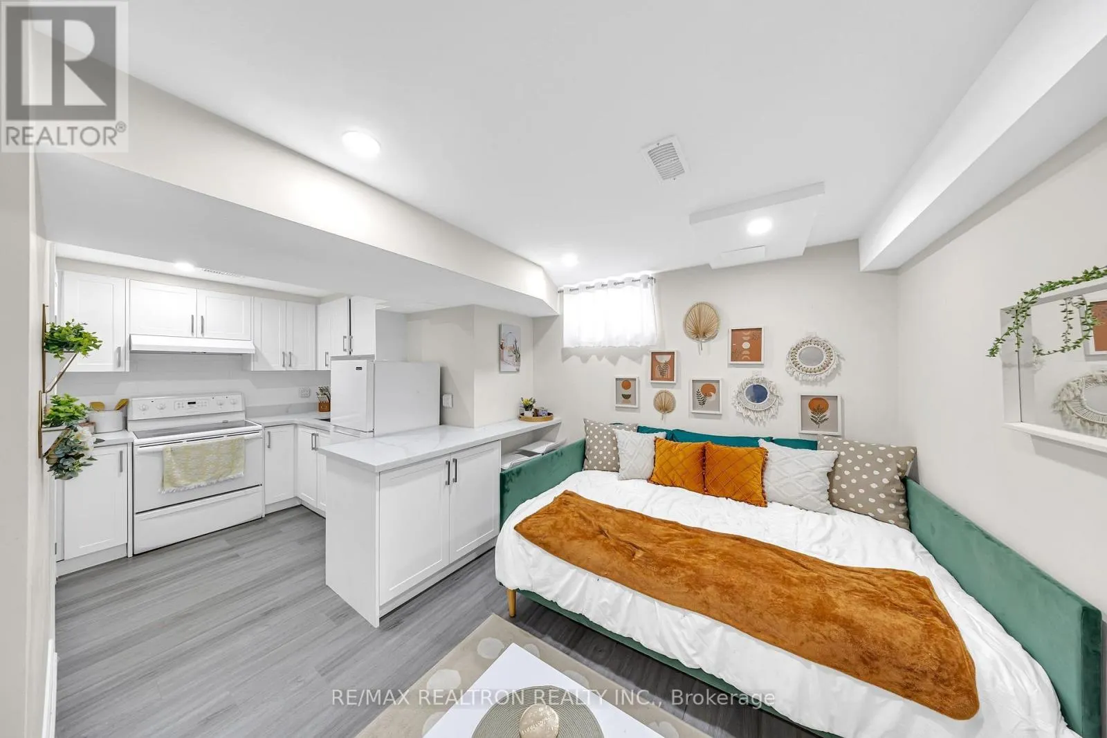 95 BEER CRESCENT