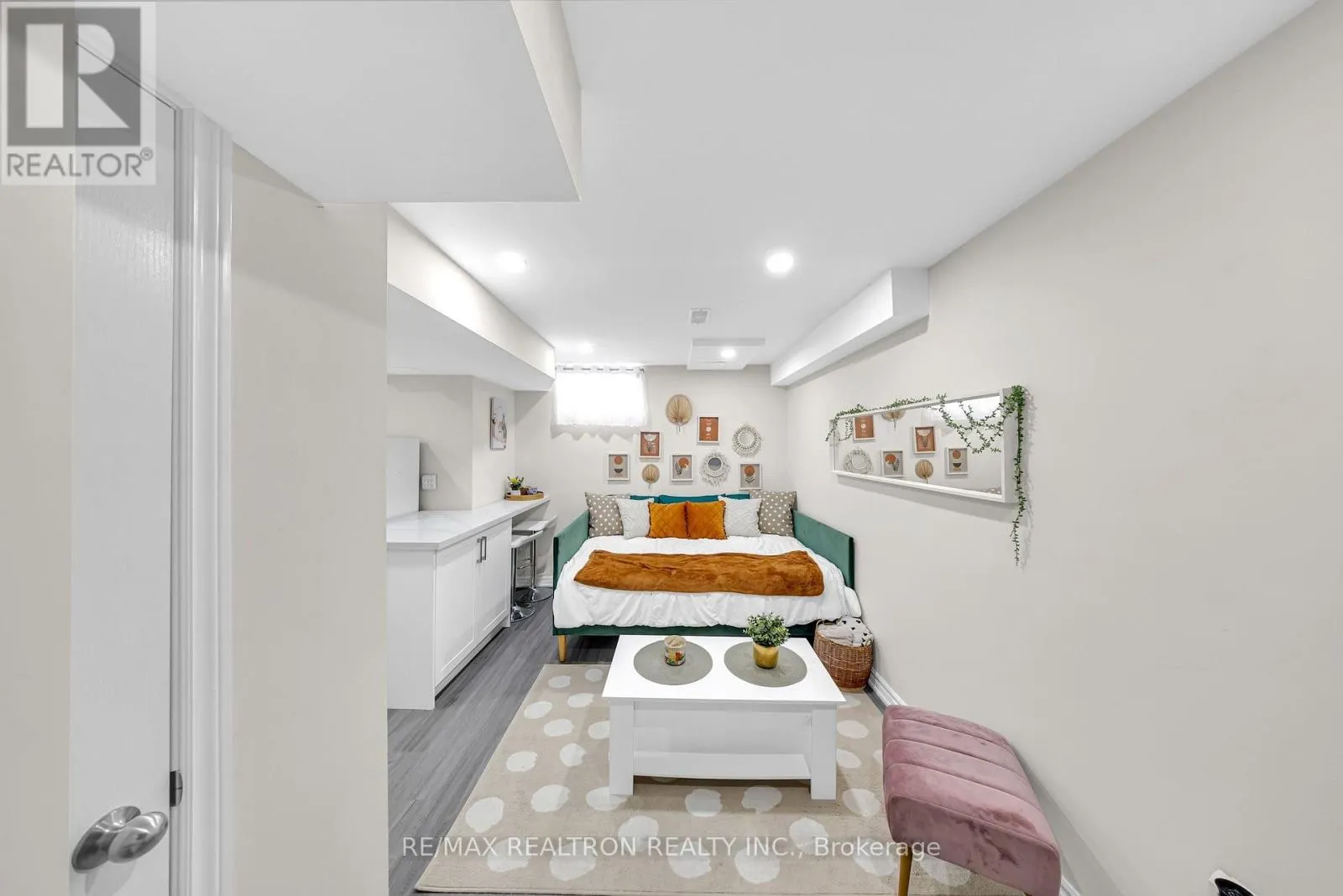 95 BEER CRESCENT
