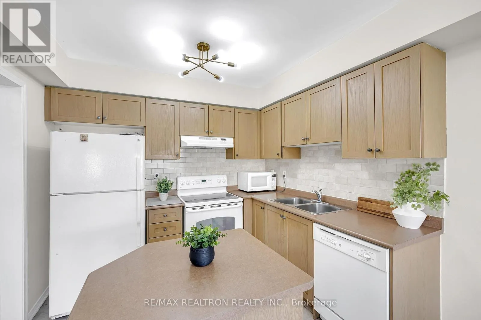 95 BEER CRESCENT