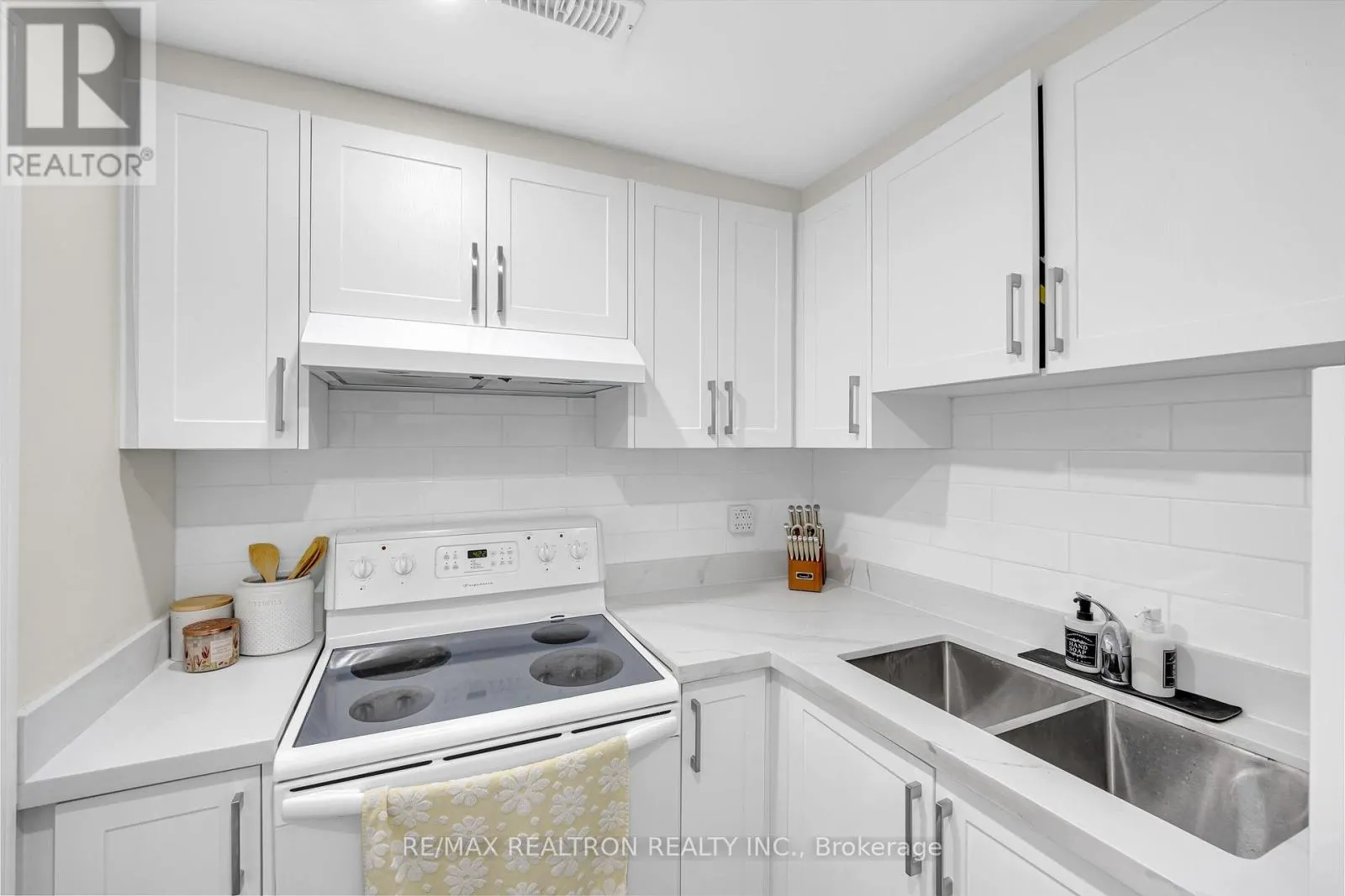 95 BEER CRESCENT