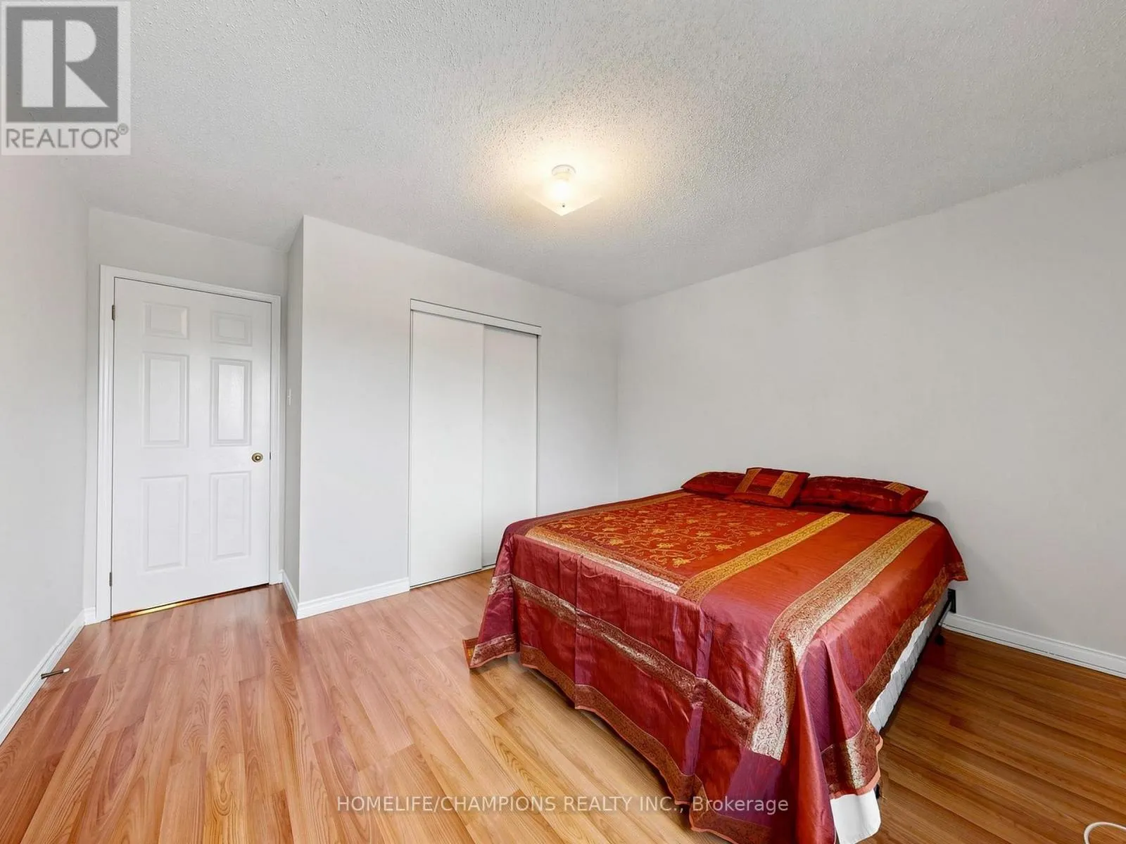 1622 SANDHURST CRESCENT
