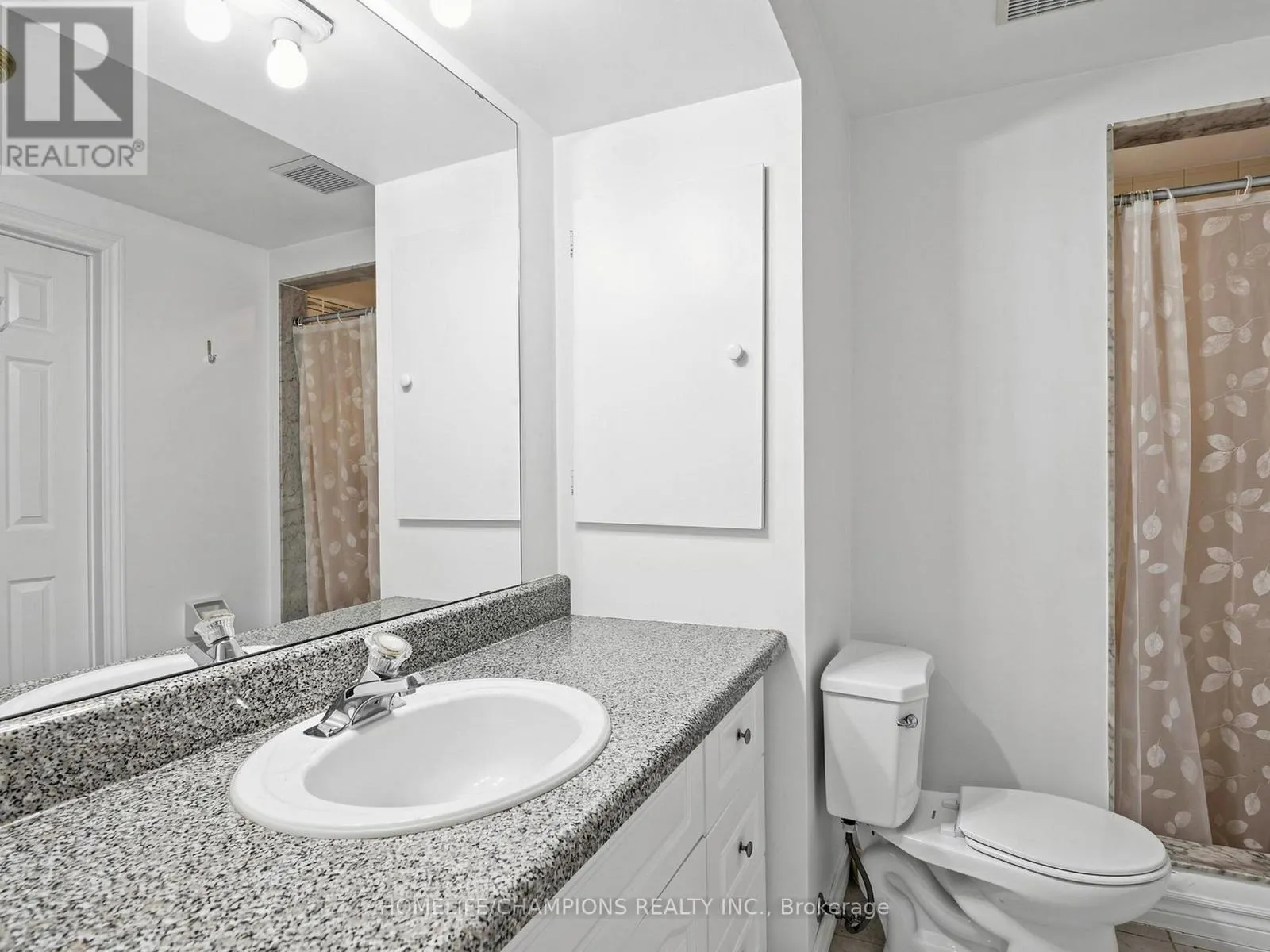 1622 SANDHURST CRESCENT
