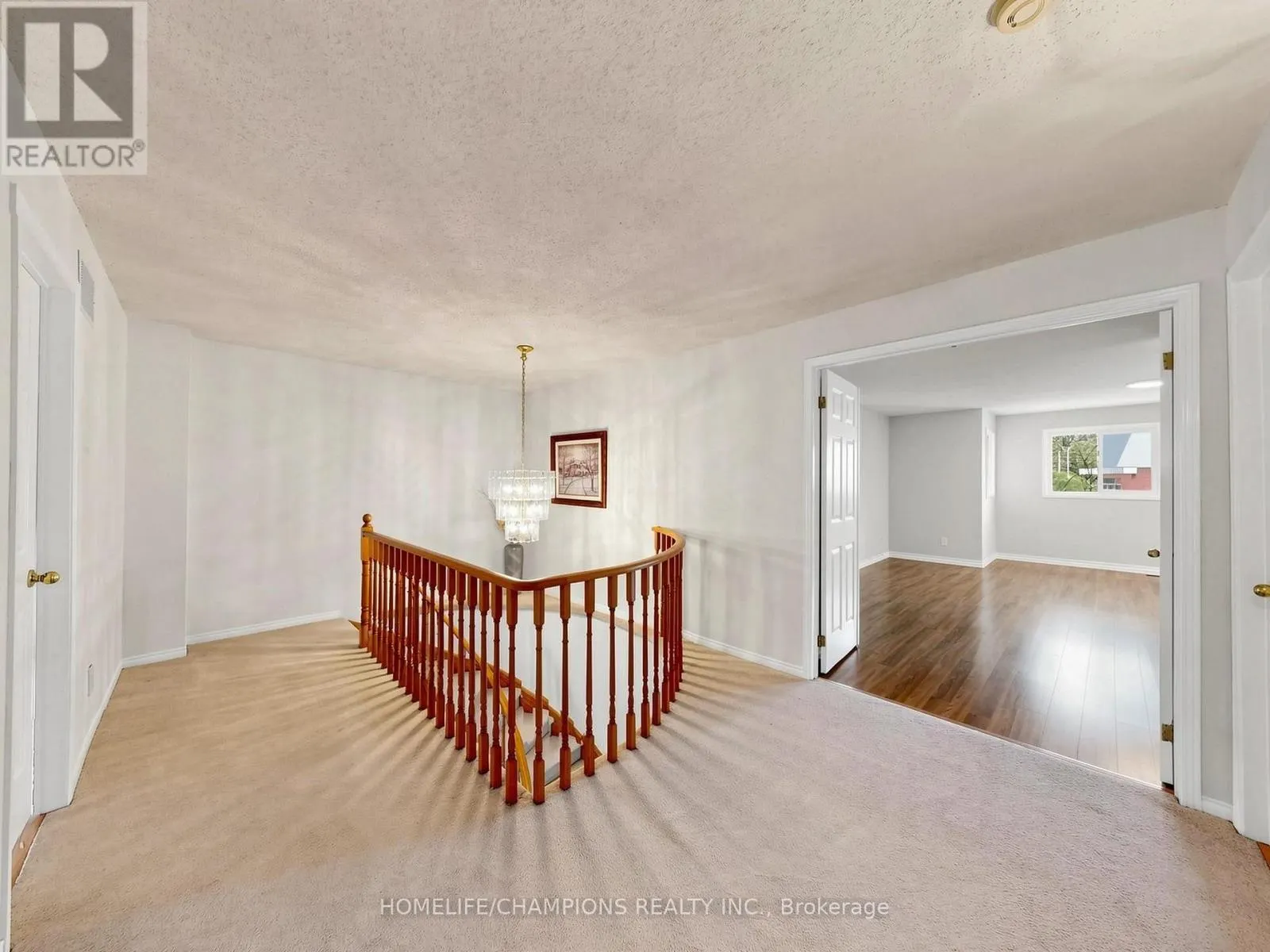 1622 SANDHURST CRESCENT