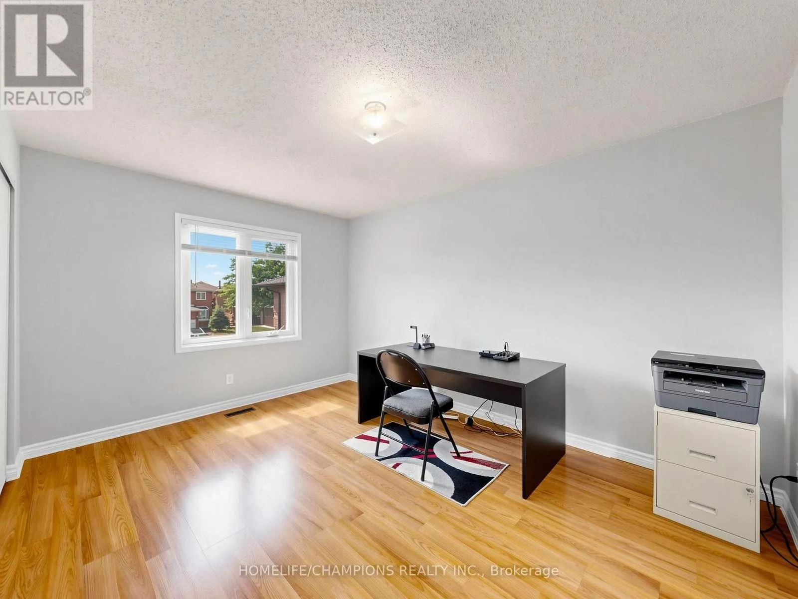 1622 SANDHURST CRESCENT