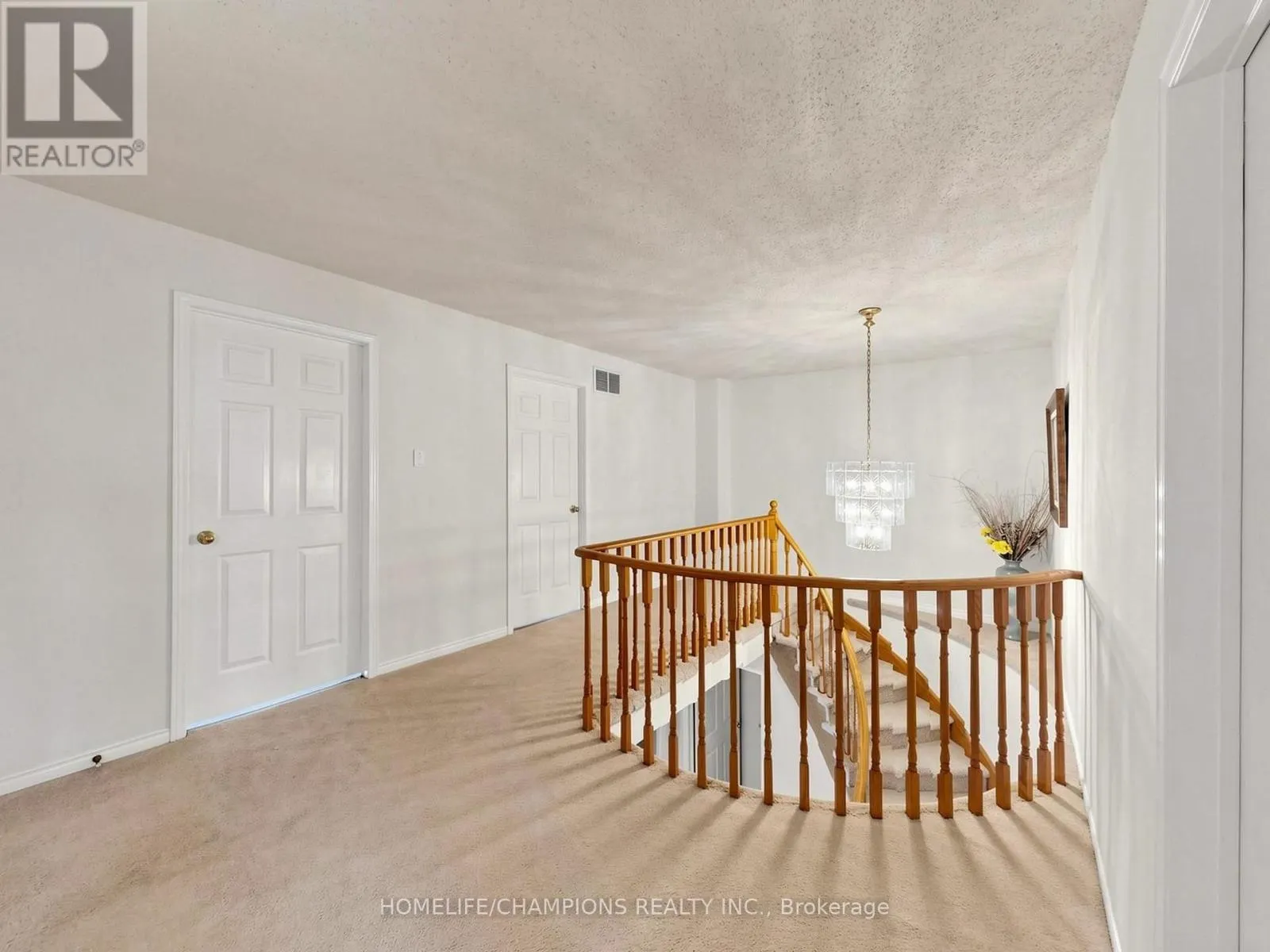 1622 SANDHURST CRESCENT