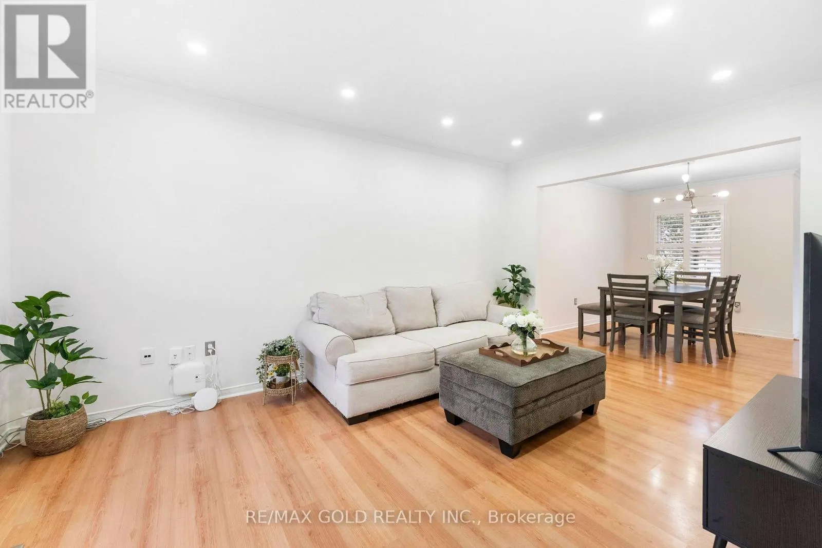 299 DELANEY DRIVE