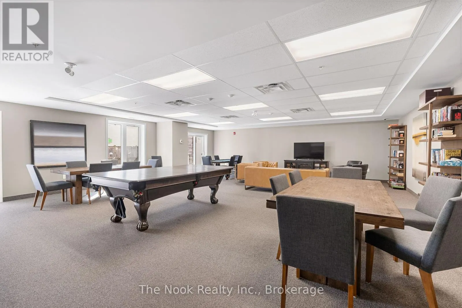 226 - 290 LIBERTY STREET N #226