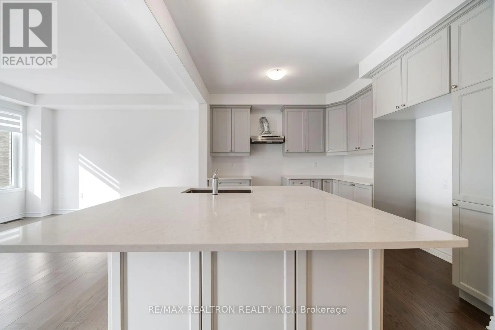 1570 SCARLETT TRAIL