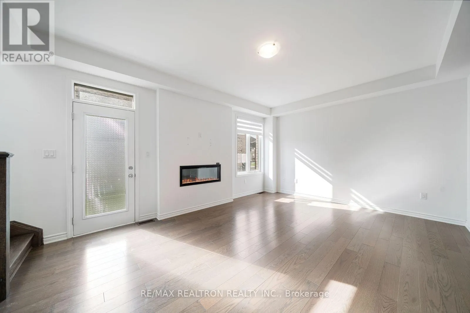 1570 SCARLETT TRAIL