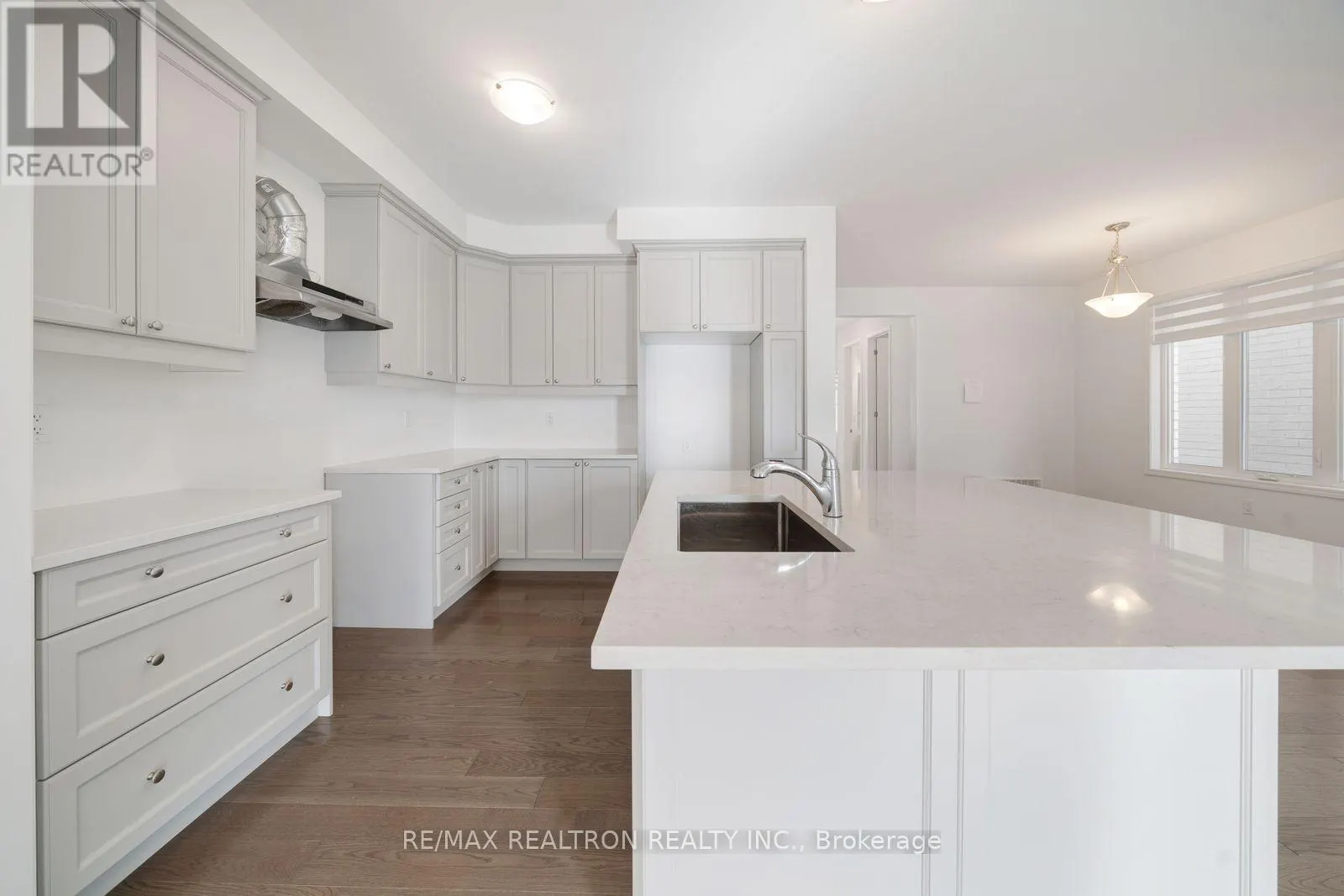 1570 SCARLETT TRAIL